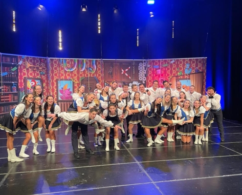 1c7eaf42-6acd-4f41-a414-39b33bb8b6ed